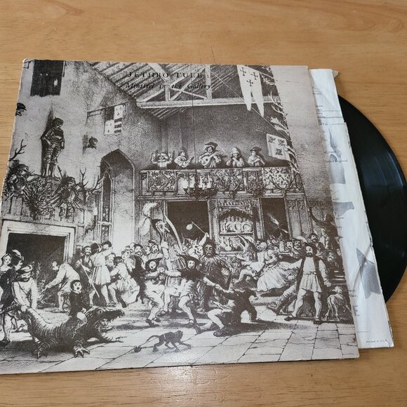 JETHRO TULL Minstrel In The Galley LP Vinyl Record 1975 Chrysalis CHR 1082 LP1 - Picture 1 of 7